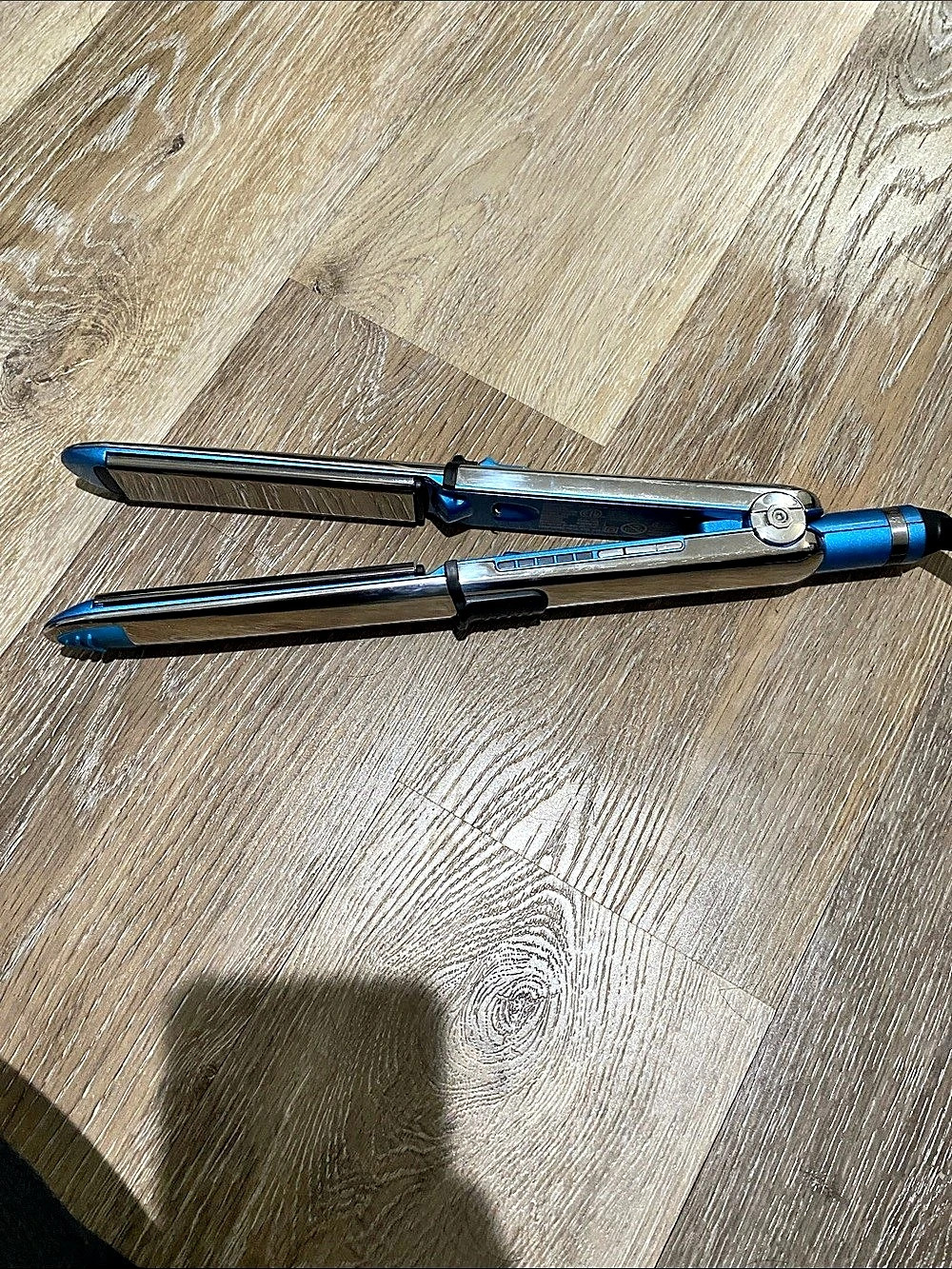 BaBylissPRO PRIMA 3000 Flat Iron Silver & Blue